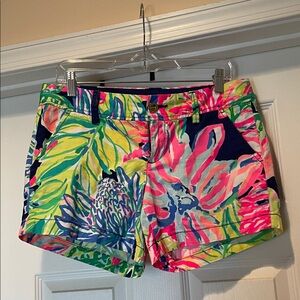 Lilly Pulitzer Callahan 5 in Colorful Floral Women's Shorts